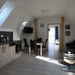 Apartament Allis *