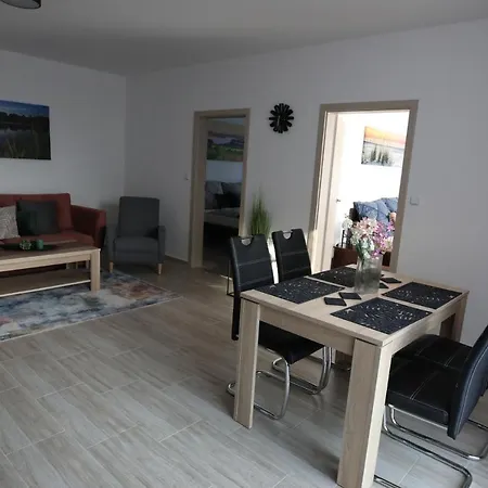 Apartment Allis *