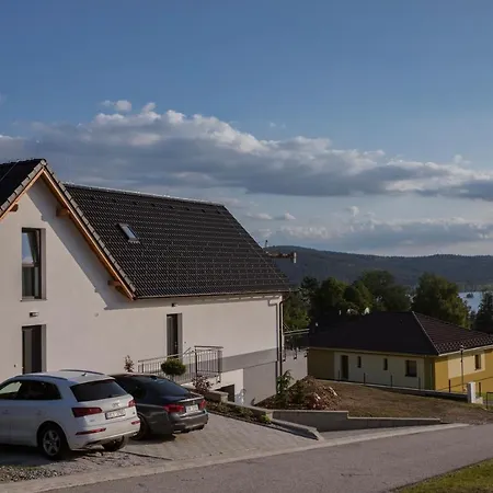 Allis 公寓 伏尔塔瓦河畔利普诺